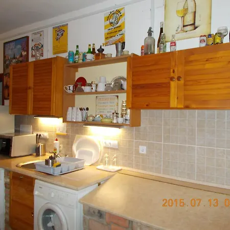 Guest house Hungaria 2*